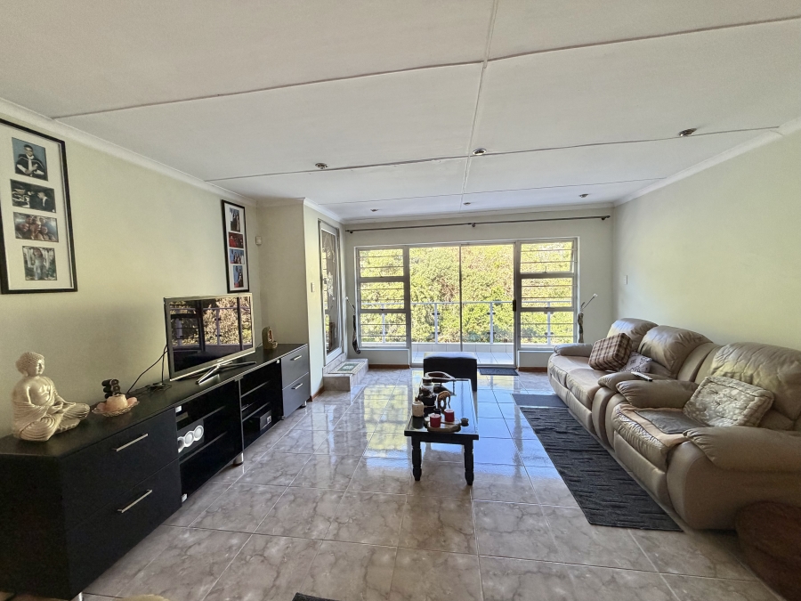 4 Bedroom Property for Sale in Blue Bend Eastern Cape